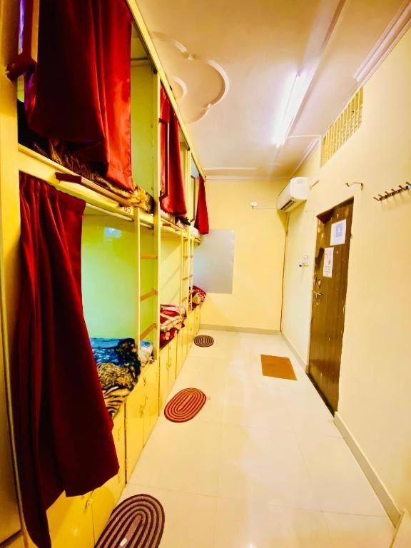 Namo Guest House Only For Indians 瓦拉纳西 外观 照片